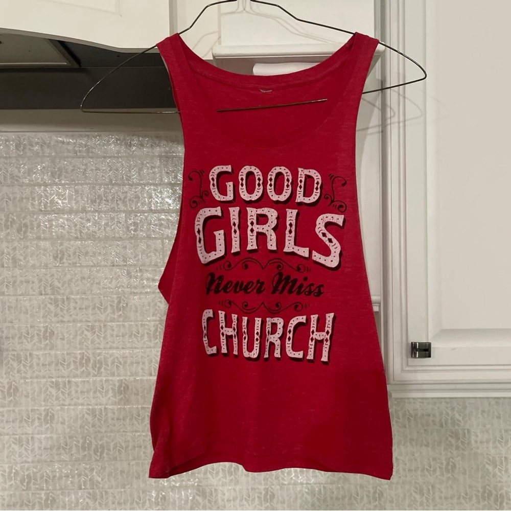red tank top